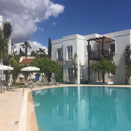 Meis Hotel Бітез Екстер'єр фото