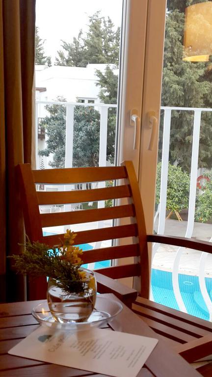 Meis Hotel Бітез Екстер'єр фото